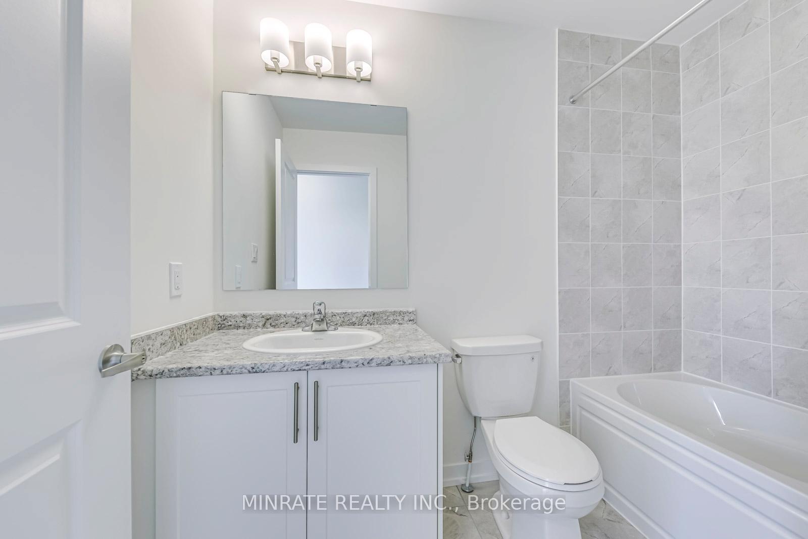 Photo 10 of 1544 Wellwood Terrace, Milton, Cobban — HOMEH