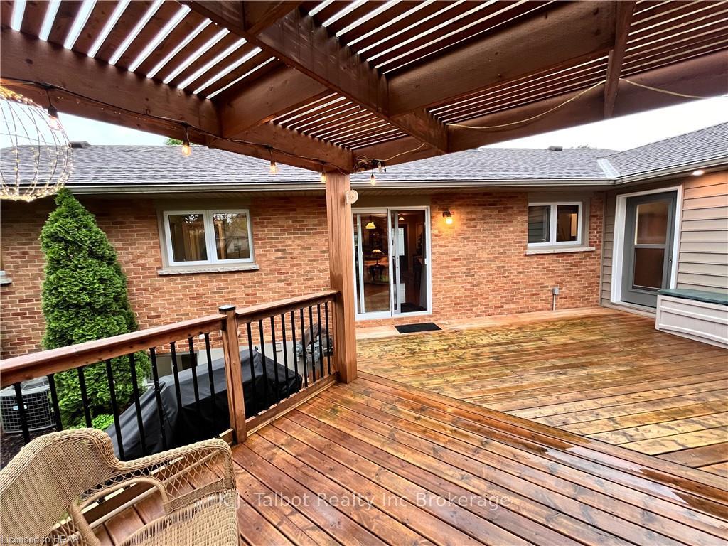 Photo 35 of 175 Jones Street, Goderich, Goderich (Town) — HOMEH