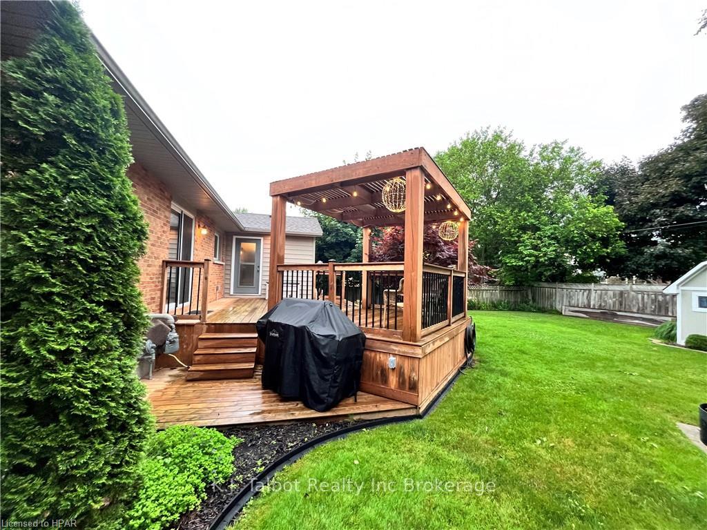 Photo 36 of 175 Jones Street, Goderich, Goderich (Town) — HOMEH