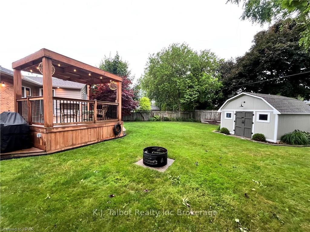 Photo 42 of 175 Jones Street, Goderich, Goderich (Town) — HOMEH