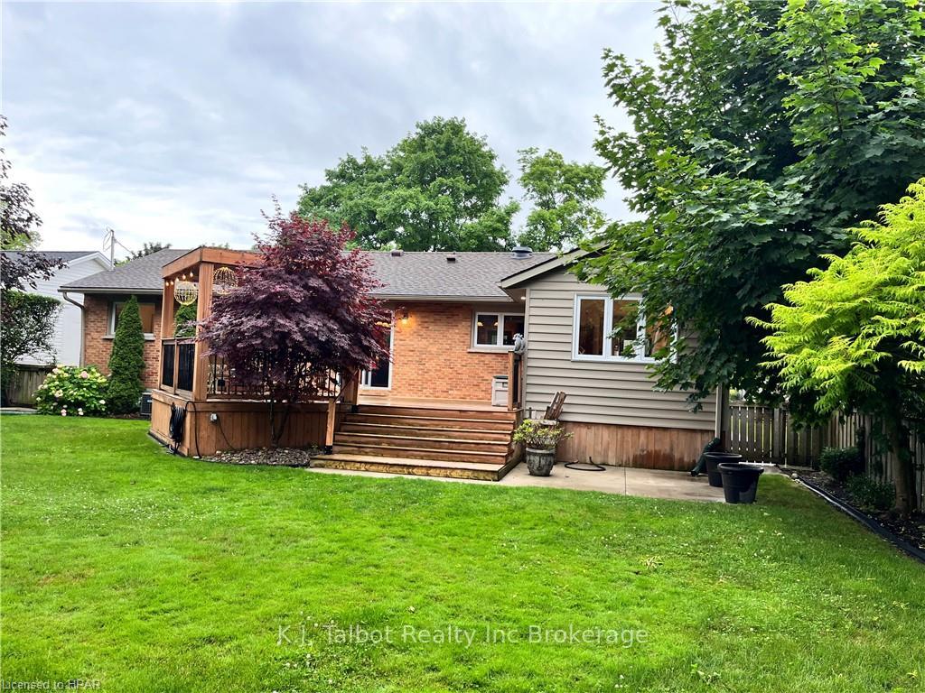 Photo 43 of 175 Jones Street, Goderich, Goderich (Town) — HOMEH