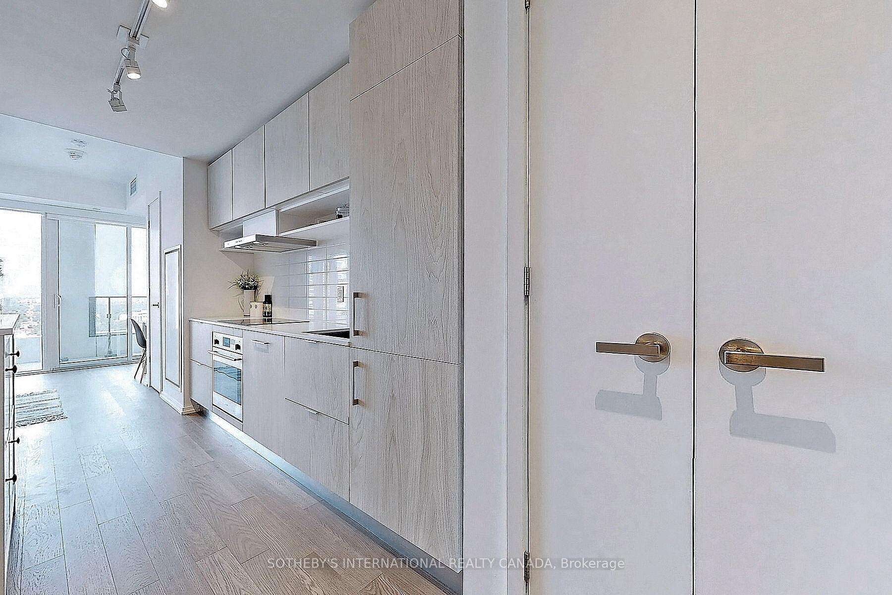 Photo 17 of Unit 2006, 5 Soudan Avenue, Toronto, Mount Pleasant West — HOMEH