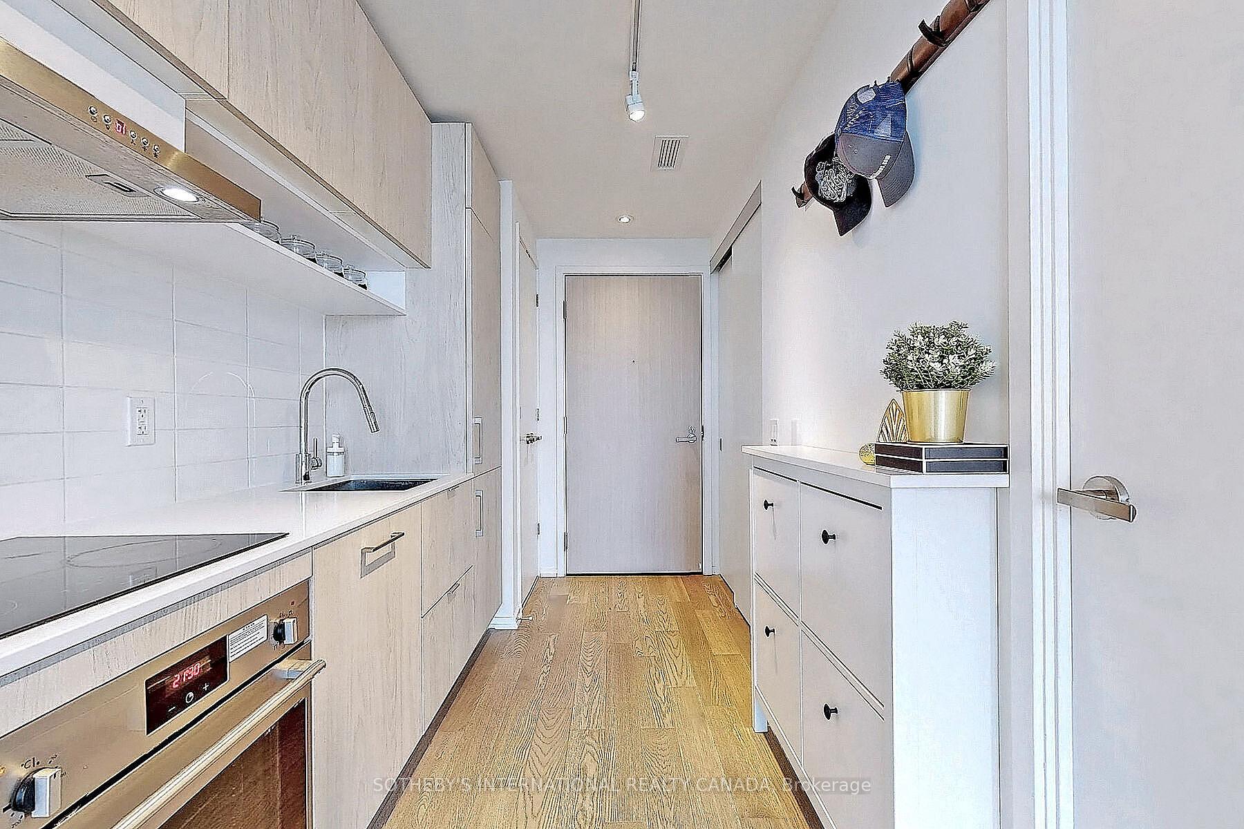 Photo 12 of Unit 2006, 5 Soudan Avenue, Toronto, Mount Pleasant West — HOMEH