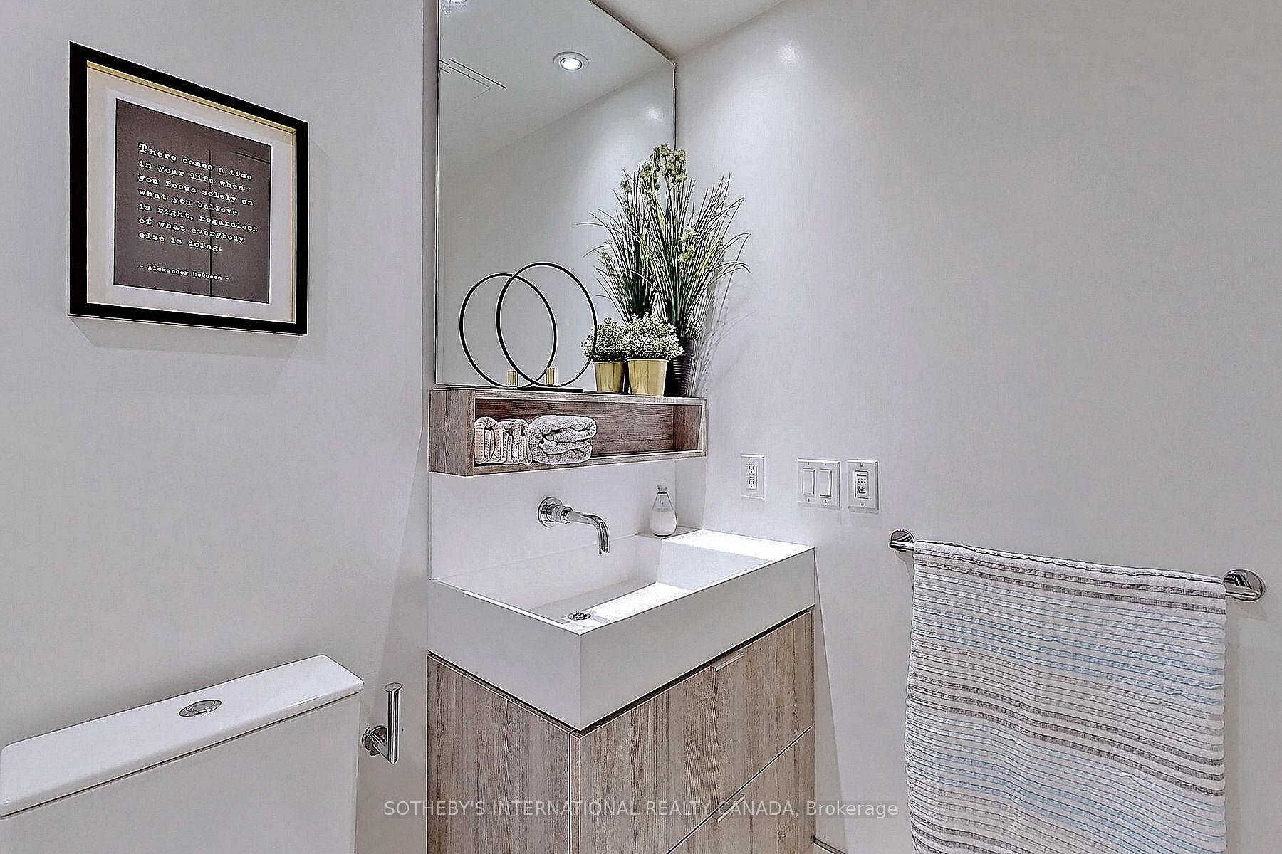 Photo 13 of Unit 2006, 5 Soudan Avenue, Toronto, Mount Pleasant West — HOMEH
