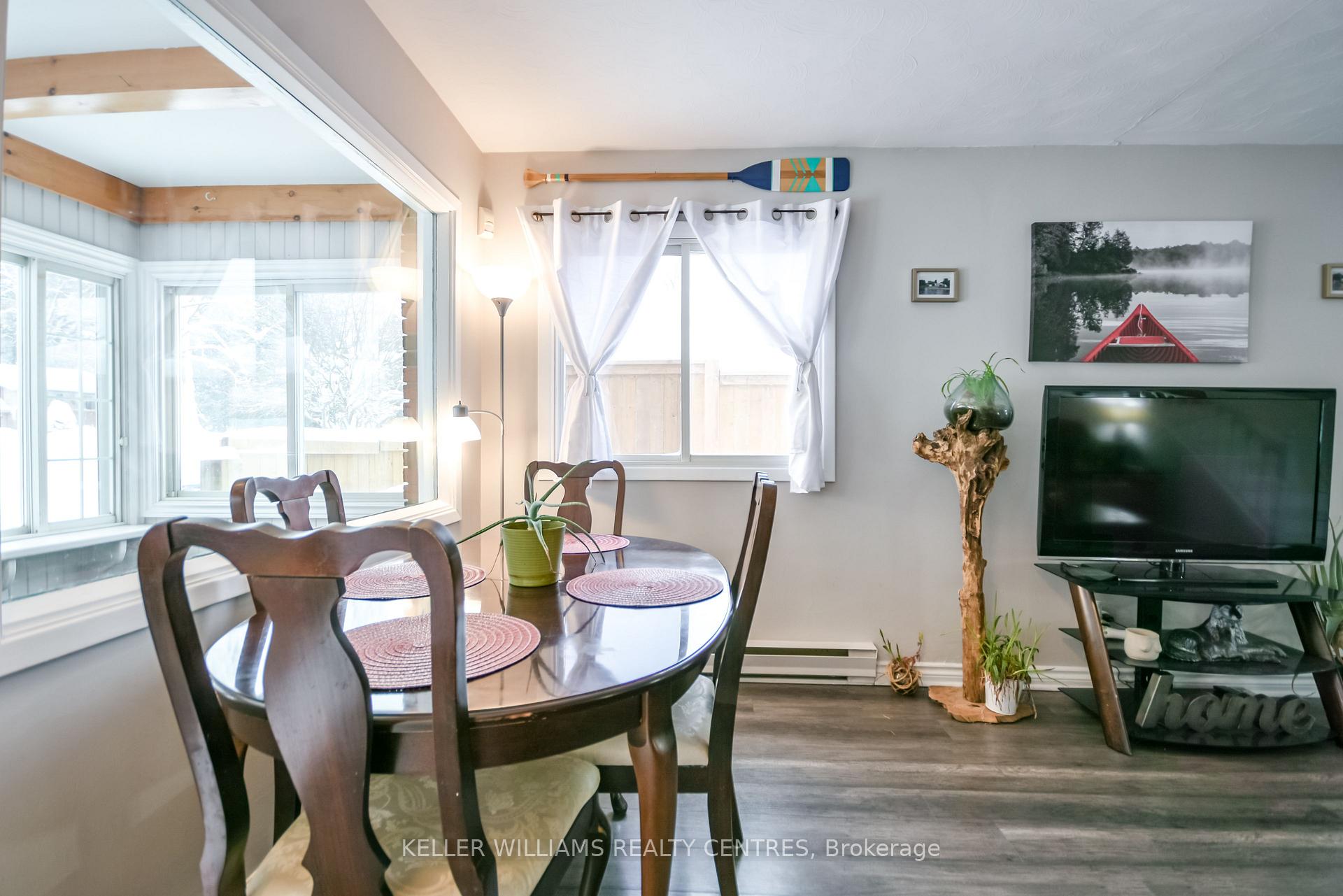 Photo 7 of 318 Colborne Street, Midland — HOMEH