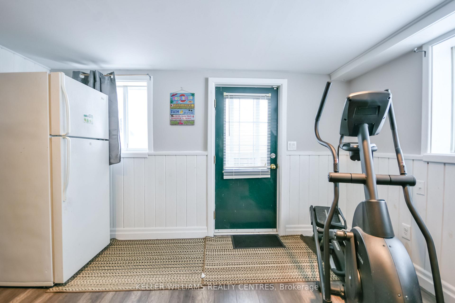 Photo 18 of 318 Colborne Street, Midland — HOMEH