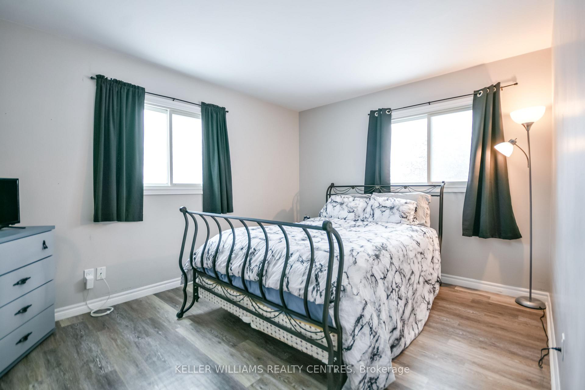 Photo 29 of 318 Colborne Street, Midland — HOMEH