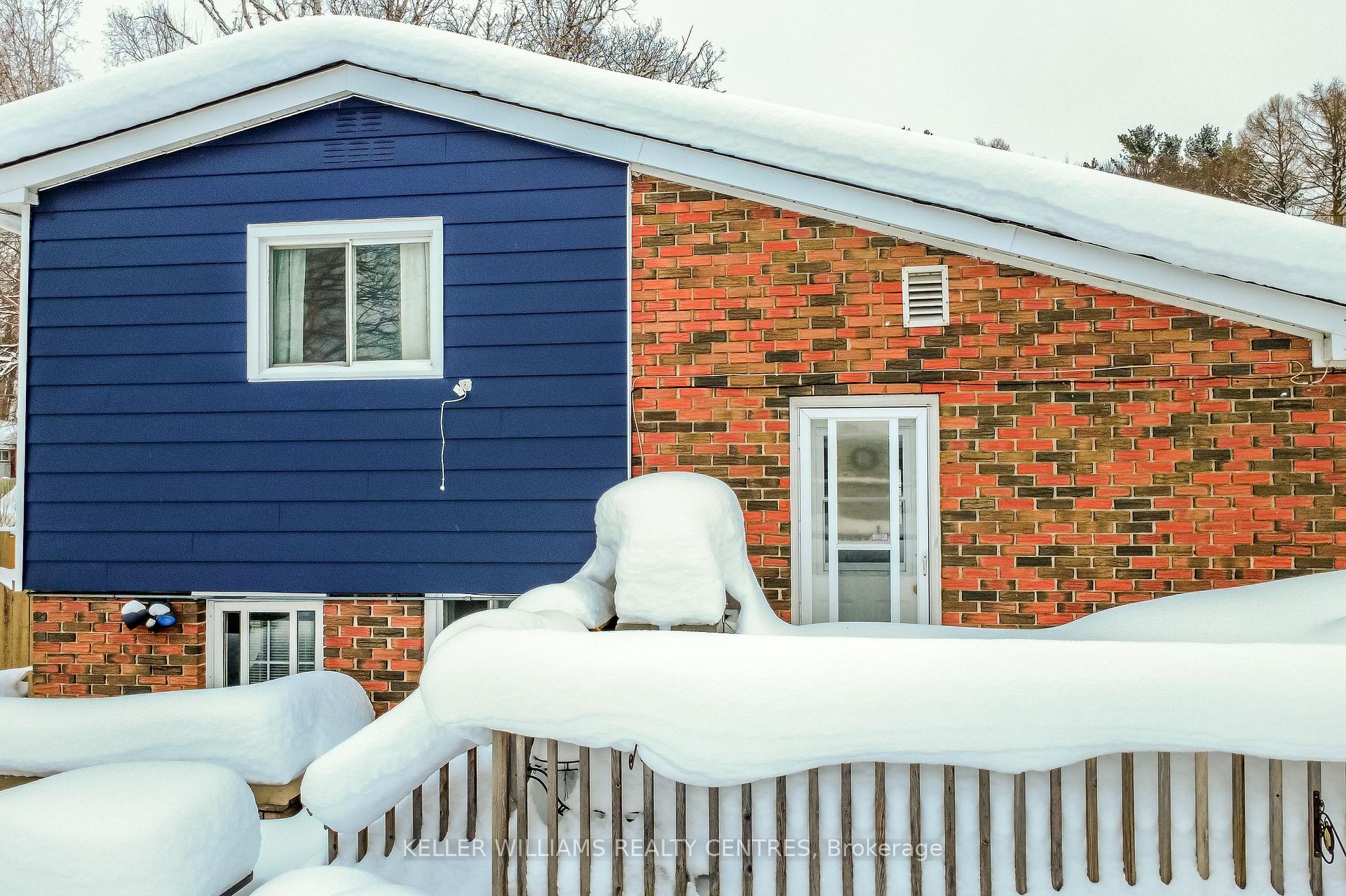 Photo 19 of 318 Colborne Street, Midland — HOMEH
