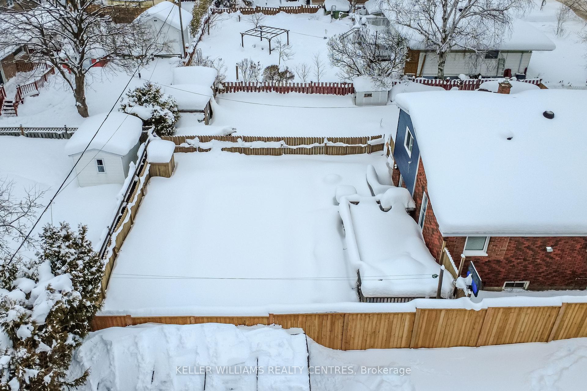 Photo 24 of 318 Colborne Street, Midland — HOMEH