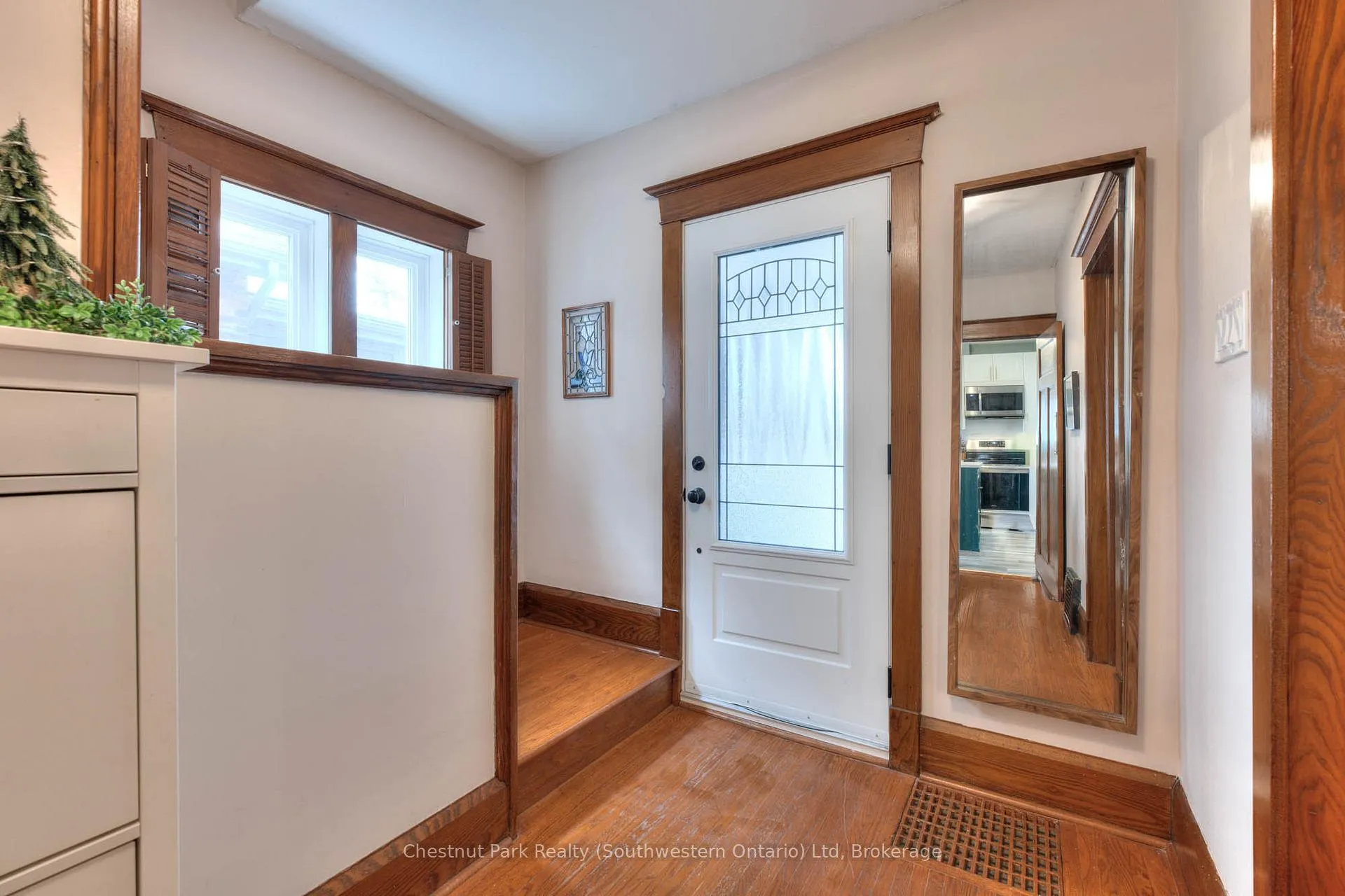 Photo 16 of 19 Stull Avenue, Guelph, Exhibition Park — HOMEH