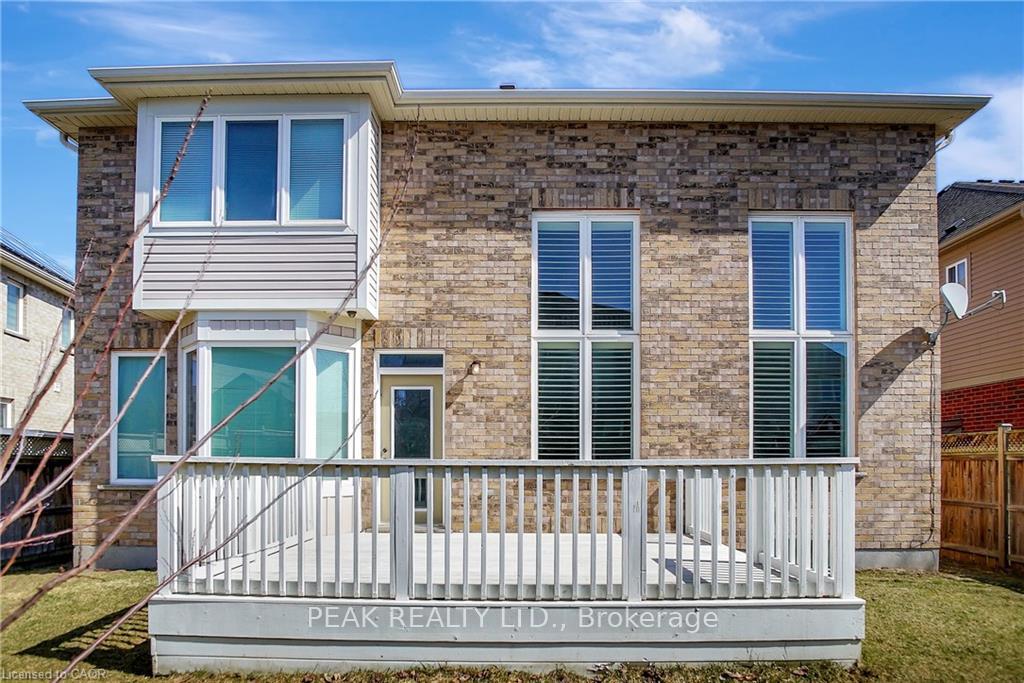 Photo 31 of 320 Robert Ferrie Drive, Kitchener — HOMEH