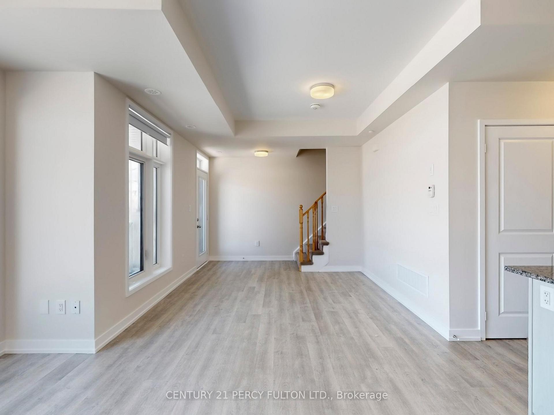 Photo 5 of Unit 206, 2550 Castlegate Crossing, Pickering, Duffin Heights — HOMEH
