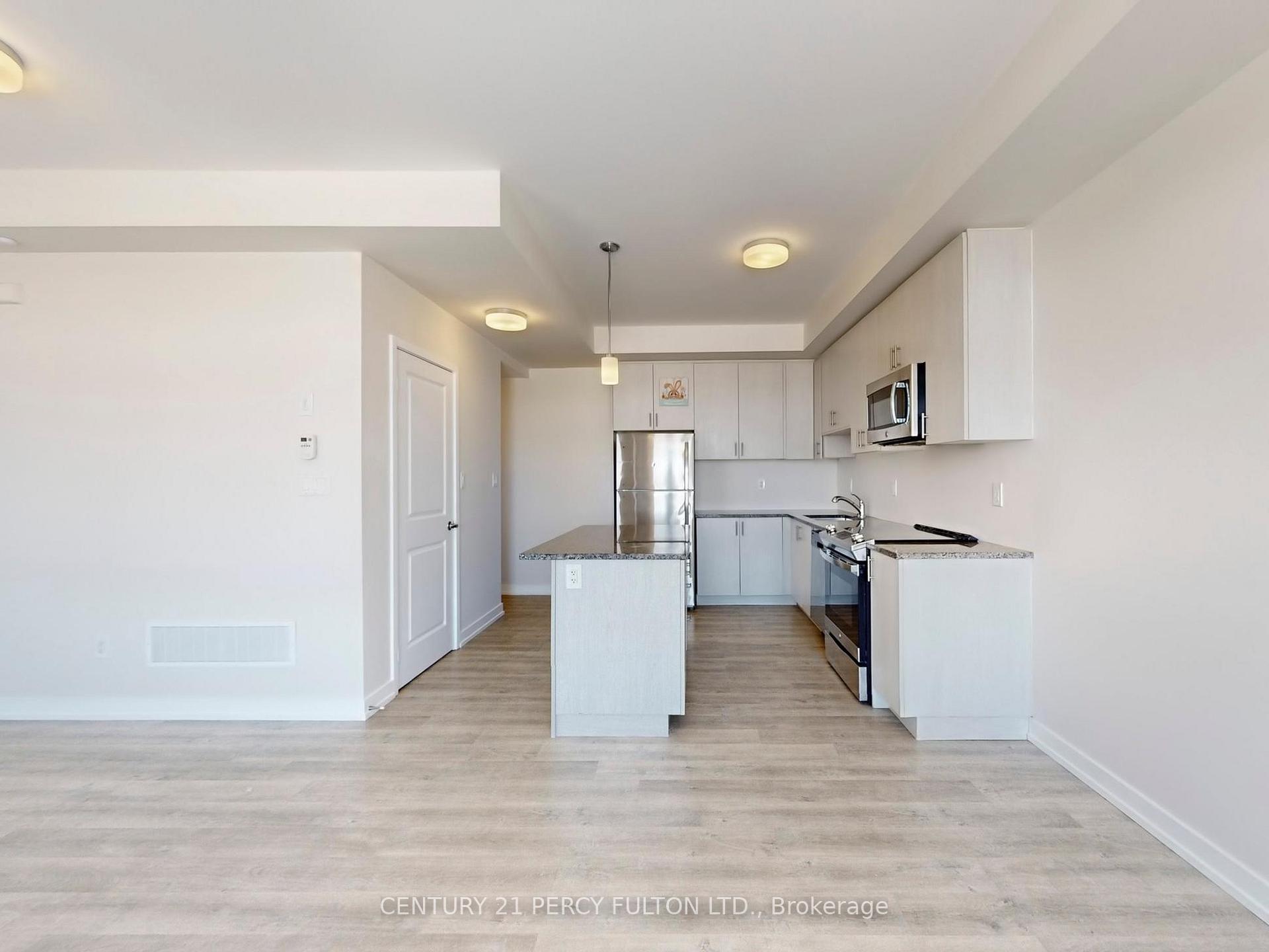 Photo 6 of Unit 206, 2550 Castlegate Crossing, Pickering, Duffin Heights — HOMEH