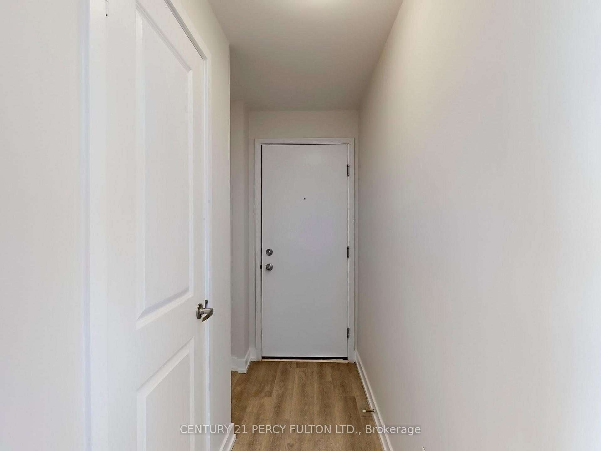 Photo 9 of Unit 206, 2550 Castlegate Crossing, Pickering, Duffin Heights — HOMEH