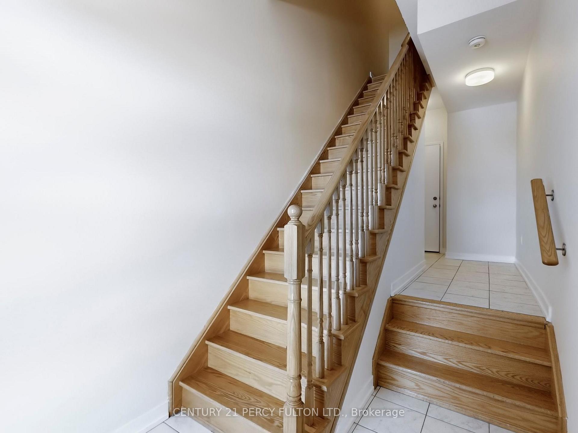 Photo 13 of Unit 206, 2550 Castlegate Crossing, Pickering, Duffin Heights — HOMEH