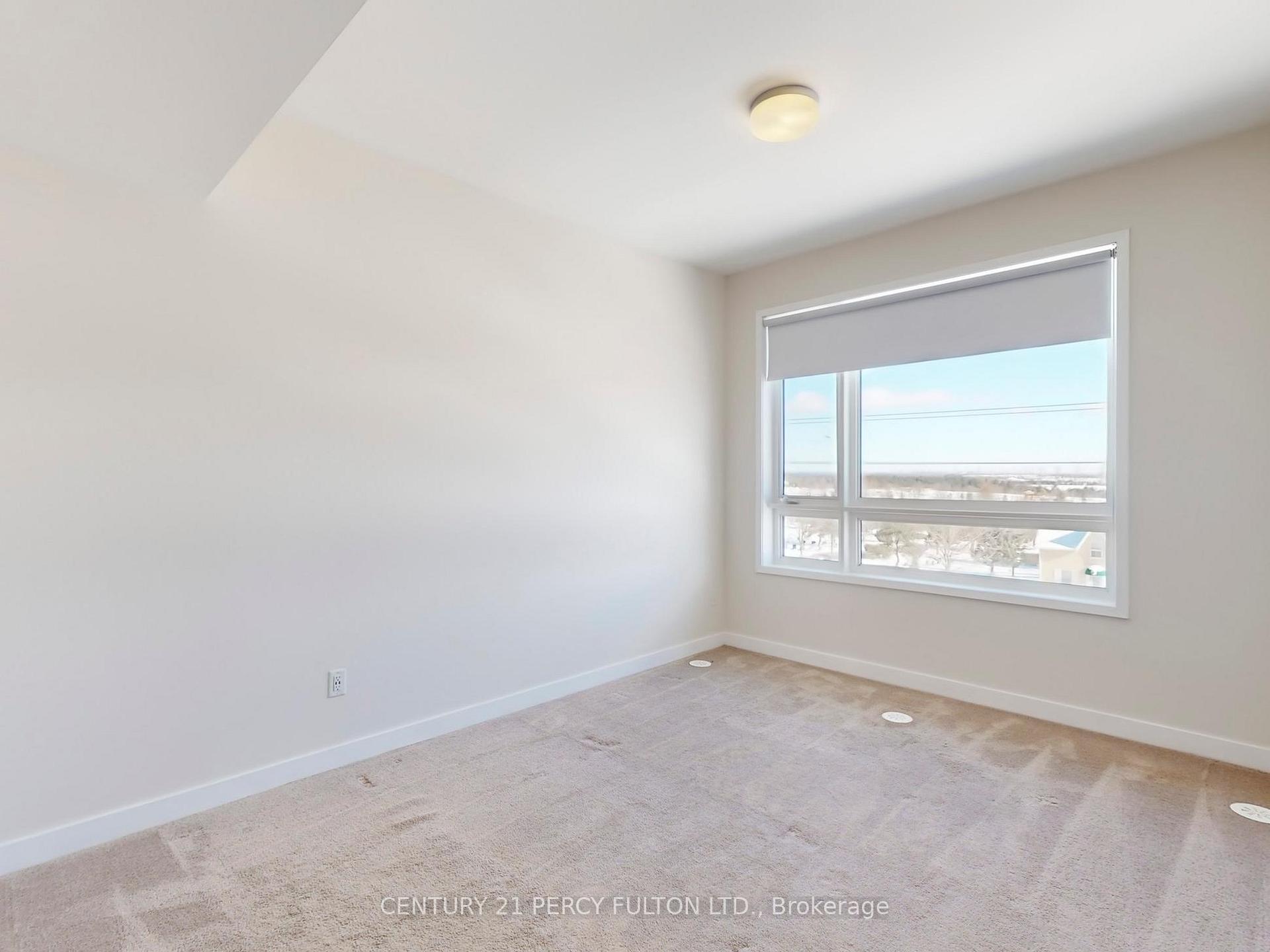 Photo 11 of Unit 206, 2550 Castlegate Crossing, Pickering, Duffin Heights — HOMEH