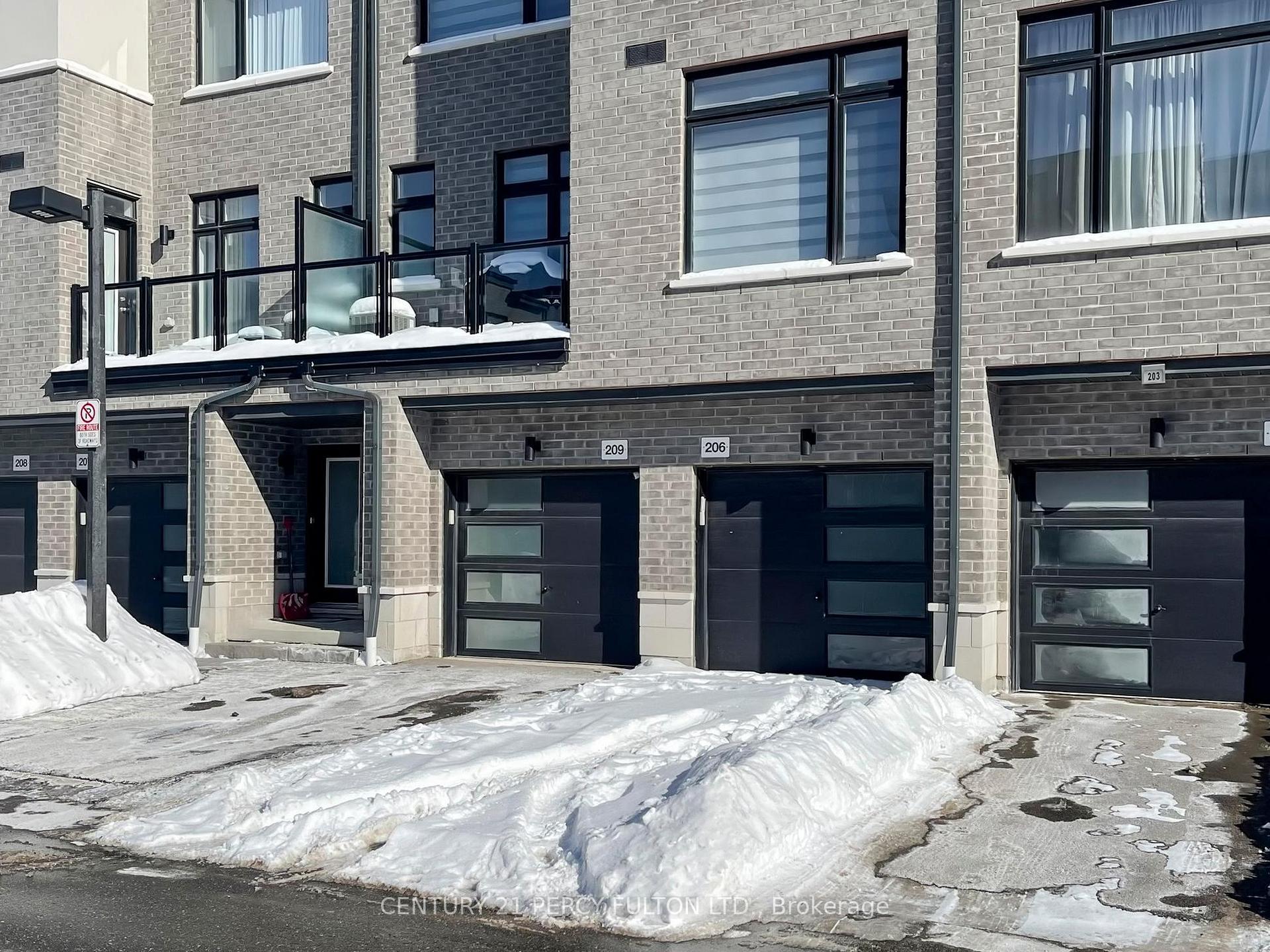 Photo 24 of Unit 206, 2550 Castlegate Crossing, Pickering, Duffin Heights — HOMEH
