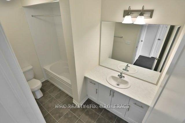 Photo 12 of 4 Bayonne Drive, Hamilton, Stoney Creek Mountain — HOMEH