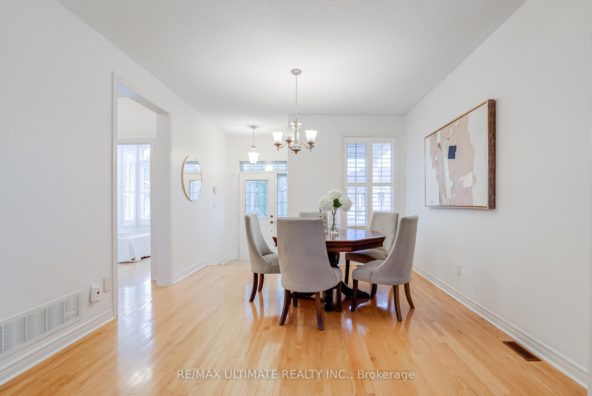 Photo 3 of 21 Delray Drive, Markham, Greensborough — HOMEH