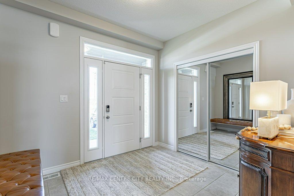 Photo 4 of 150 Queen Street, Middlesex Centre, Komoka — HOMEH