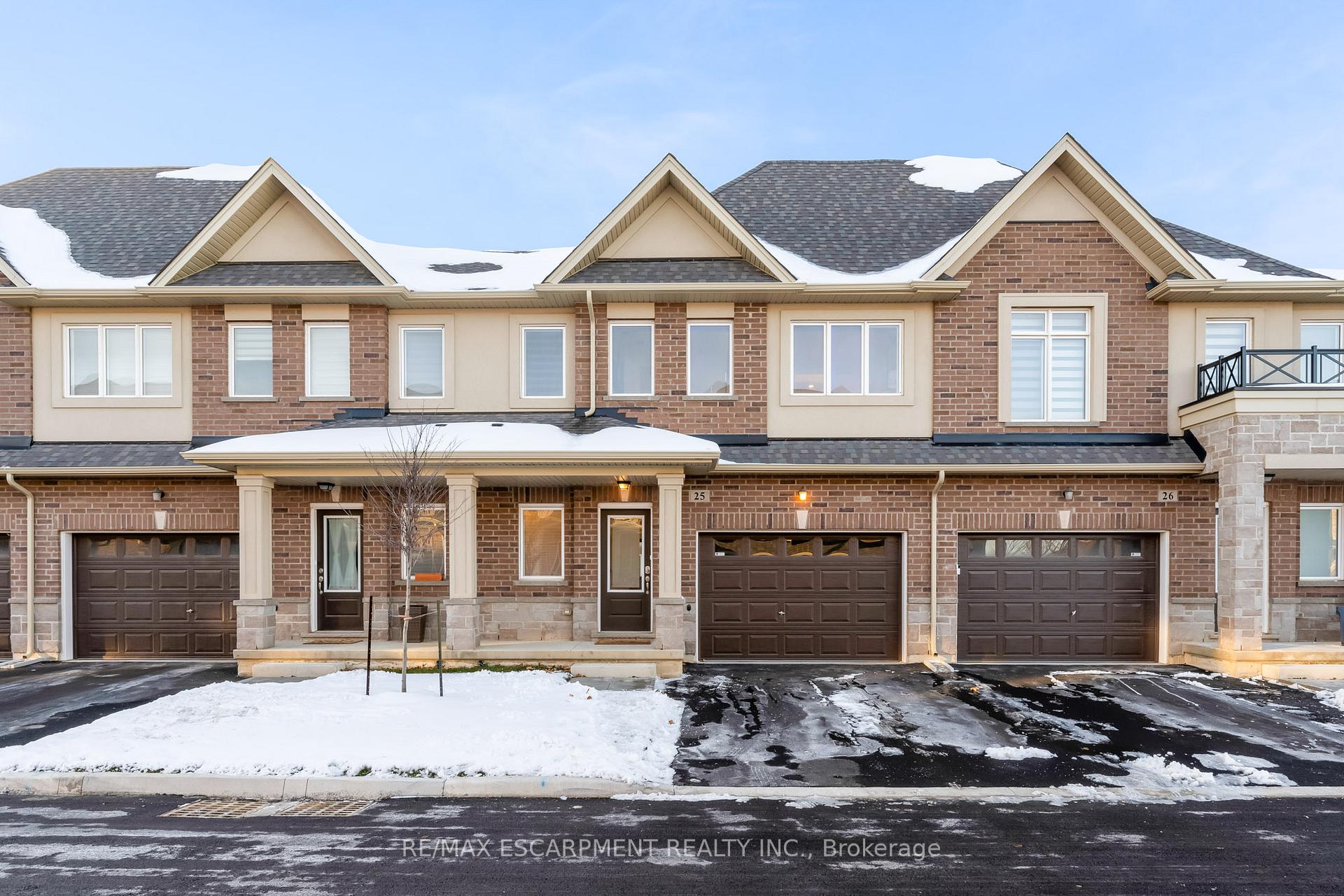 Photo 3 of Unit 25, 205 Thames Way, Hamilton, Mount Hope — HOMEH