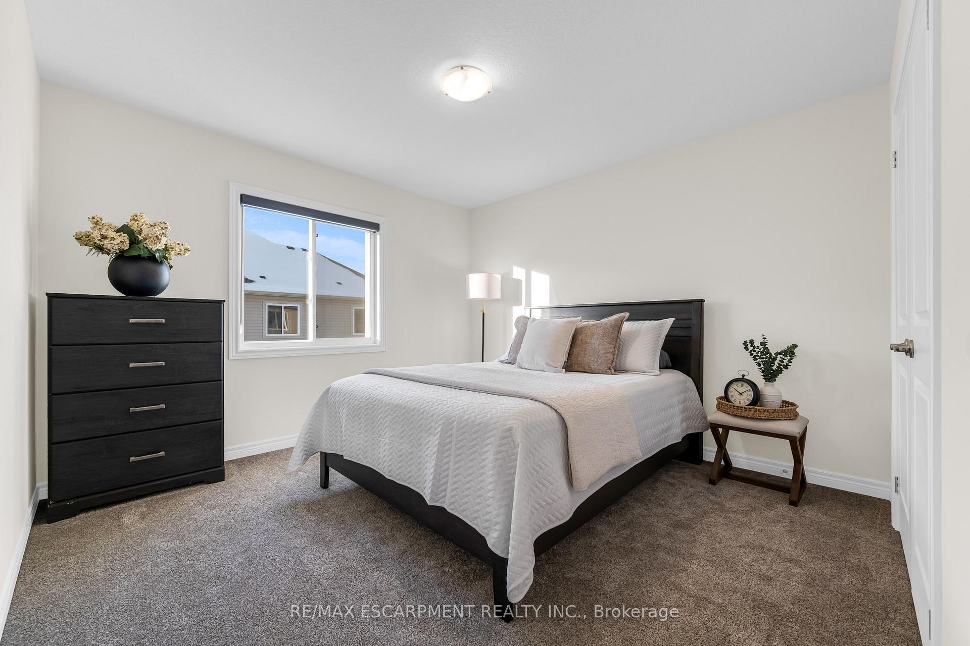 Photo 35 of Unit 25, 205 Thames Way, Hamilton, Mount Hope — HOMEH
