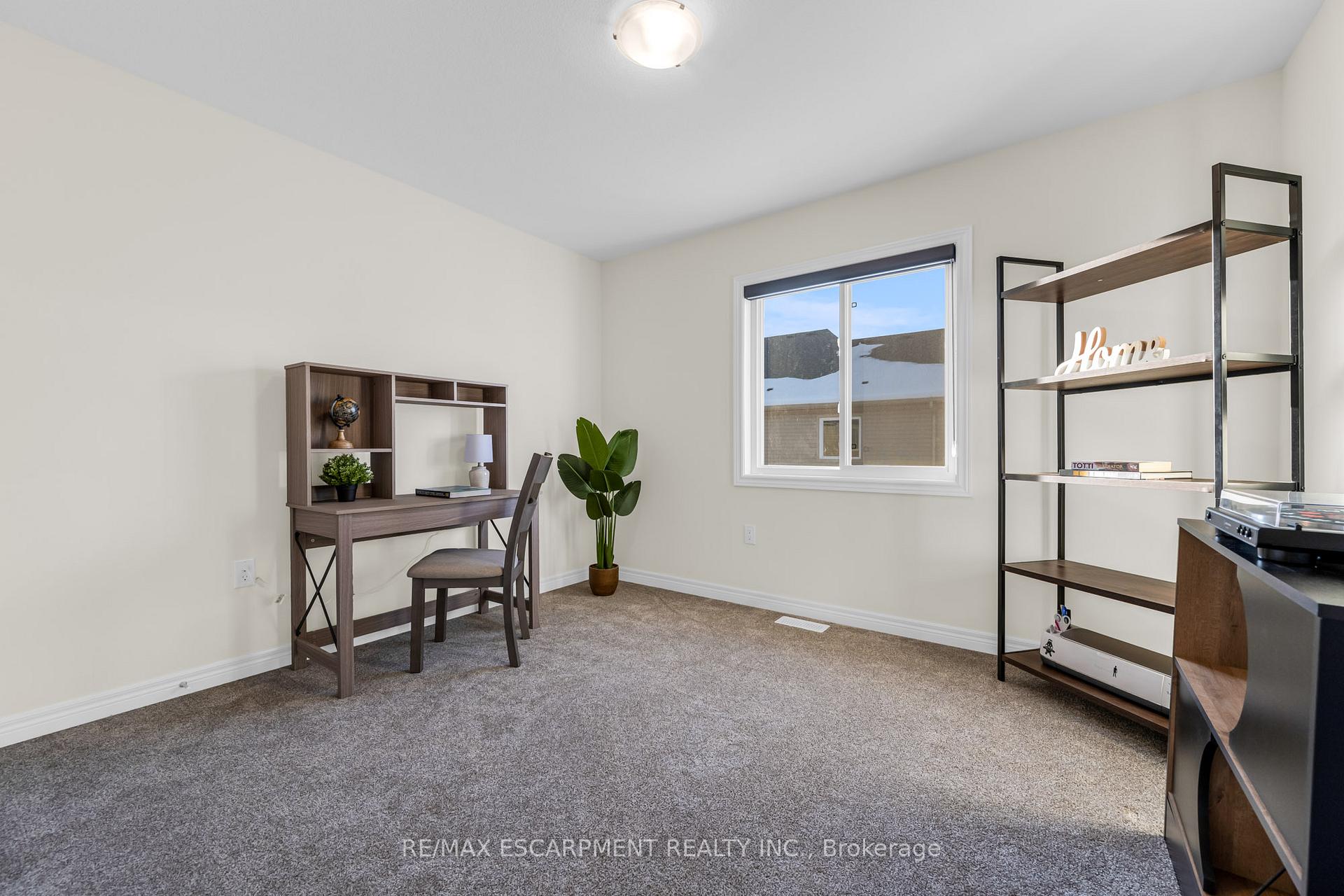 Photo 16 of Unit 25, 205 Thames Way, Hamilton, Mount Hope — HOMEH