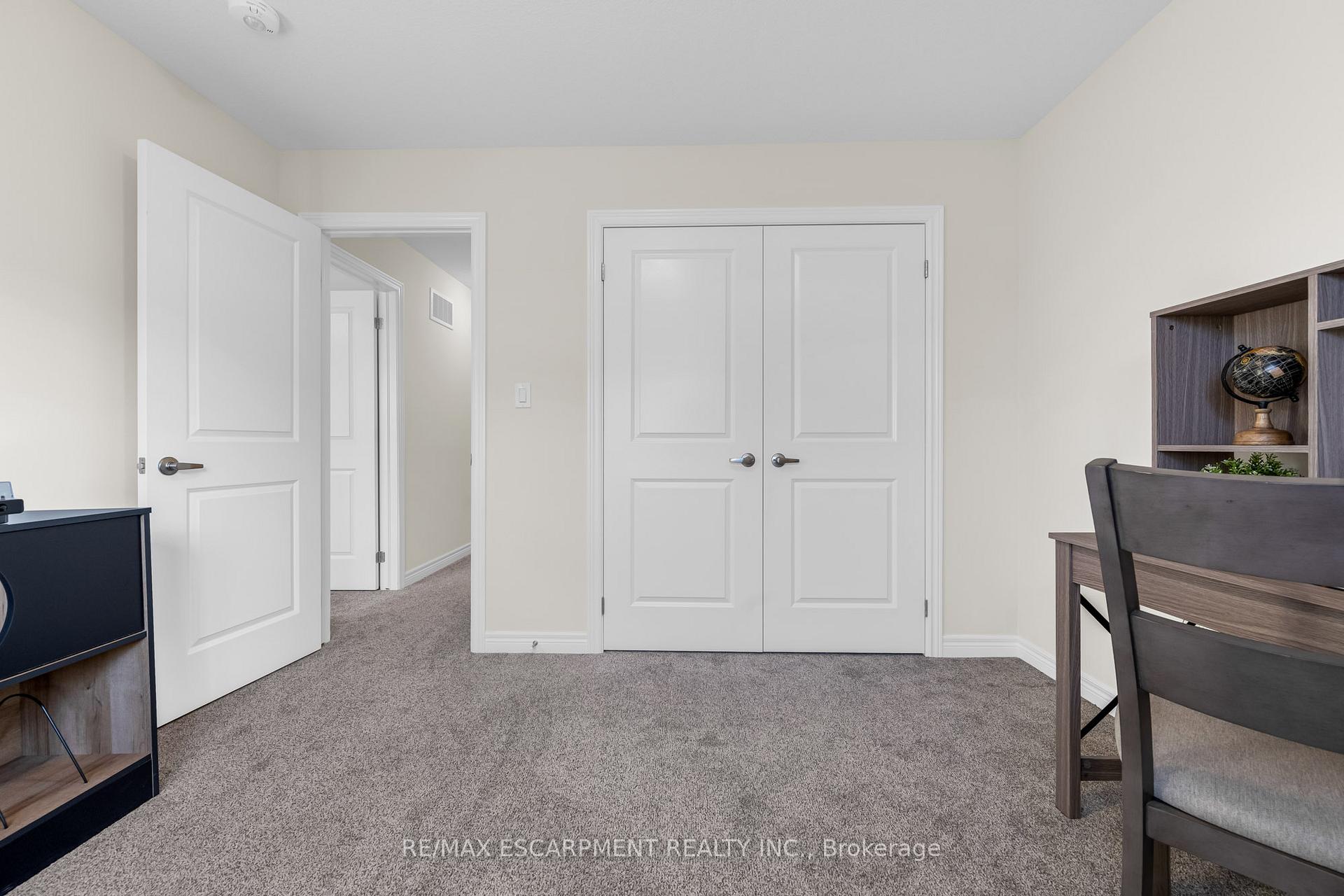 Photo 25 of Unit 25, 205 Thames Way, Hamilton, Mount Hope — HOMEH