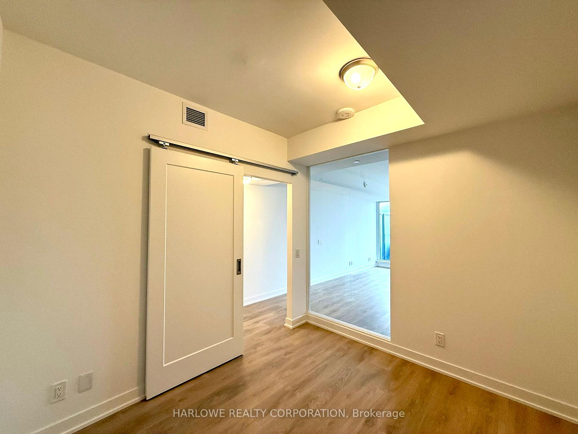 Photo 2 of Unit 623, 2 Manderley Drive, Scarborough, Birchcliffe-Cliffside — HOMEH