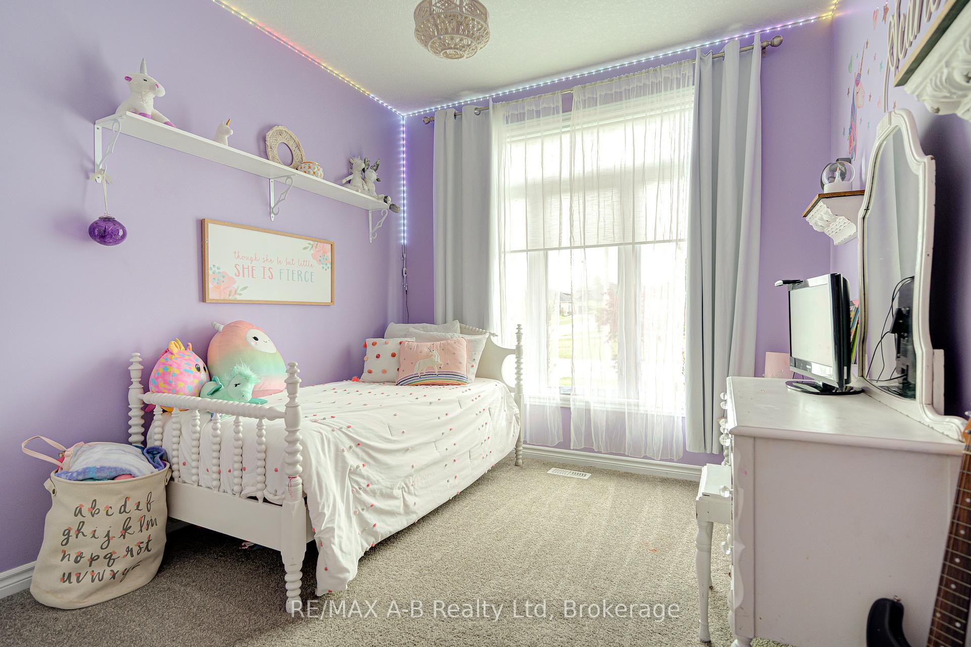 Photo 29 of 70 Gerber Drive, Perth East, Milverton — HOMEH
