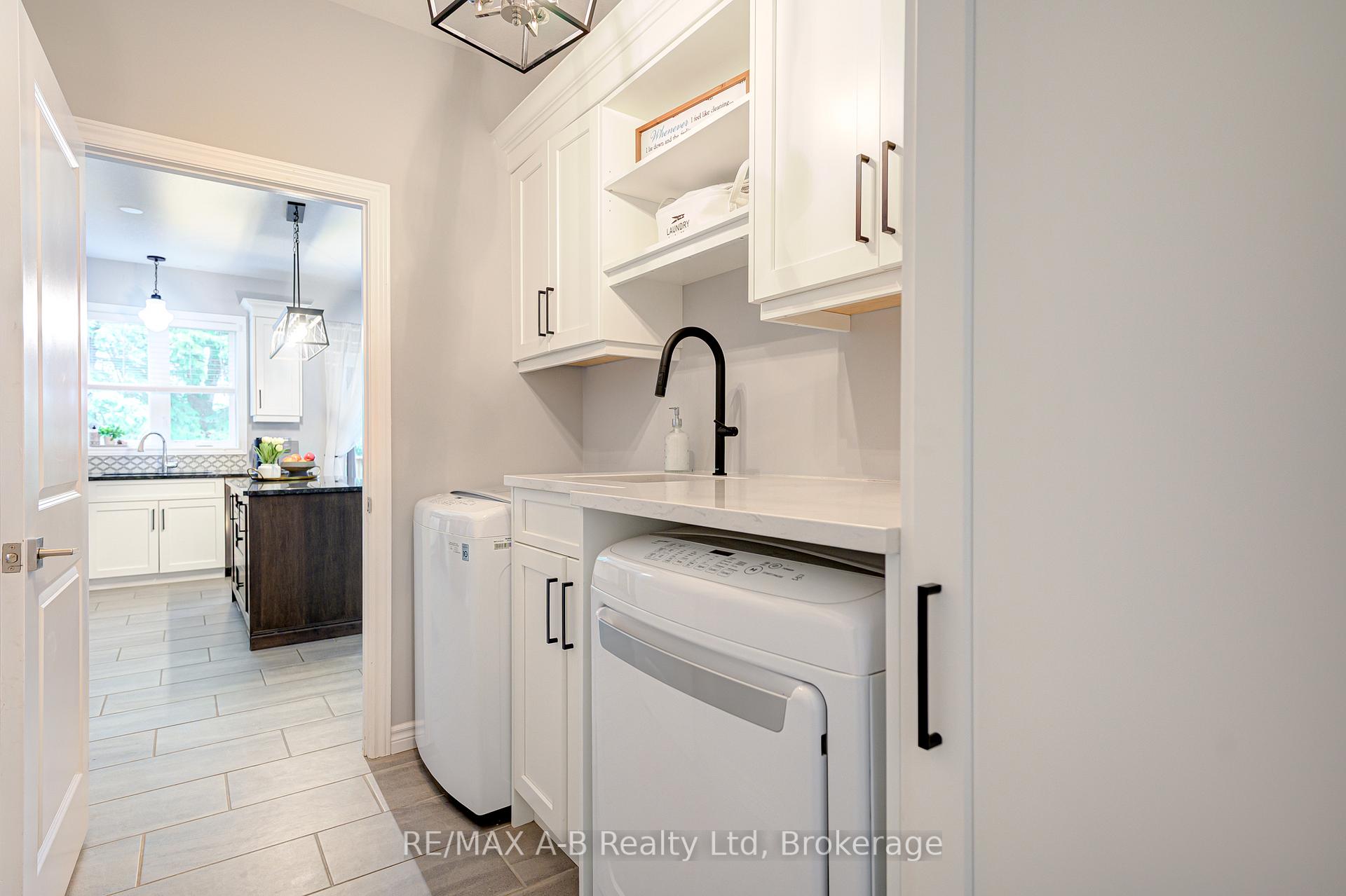 Photo 10 of 70 Gerber Drive, Perth East, Milverton — HOMEH