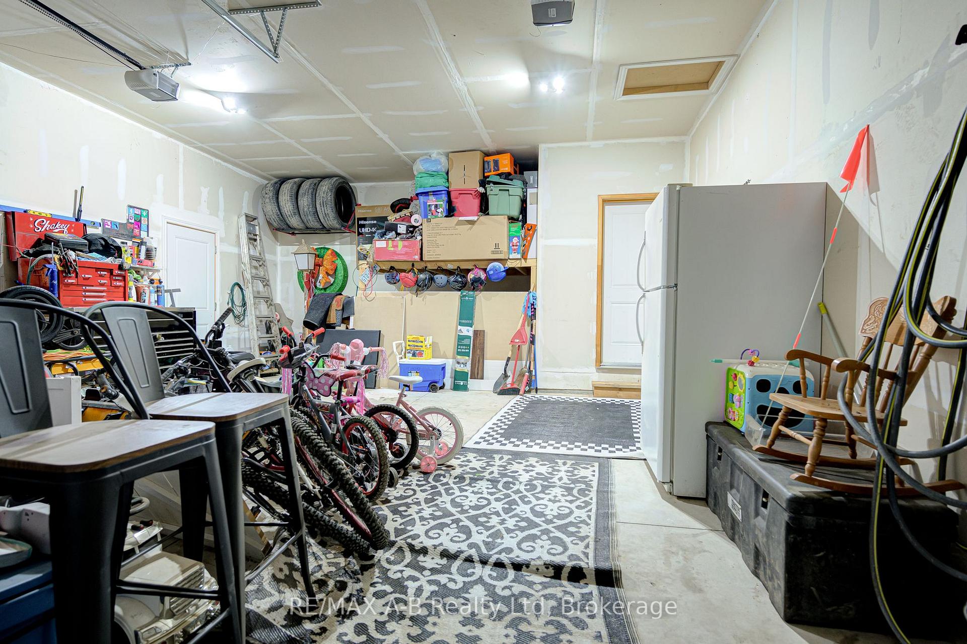 Photo 43 of 70 Gerber Drive, Perth East, Milverton — HOMEH