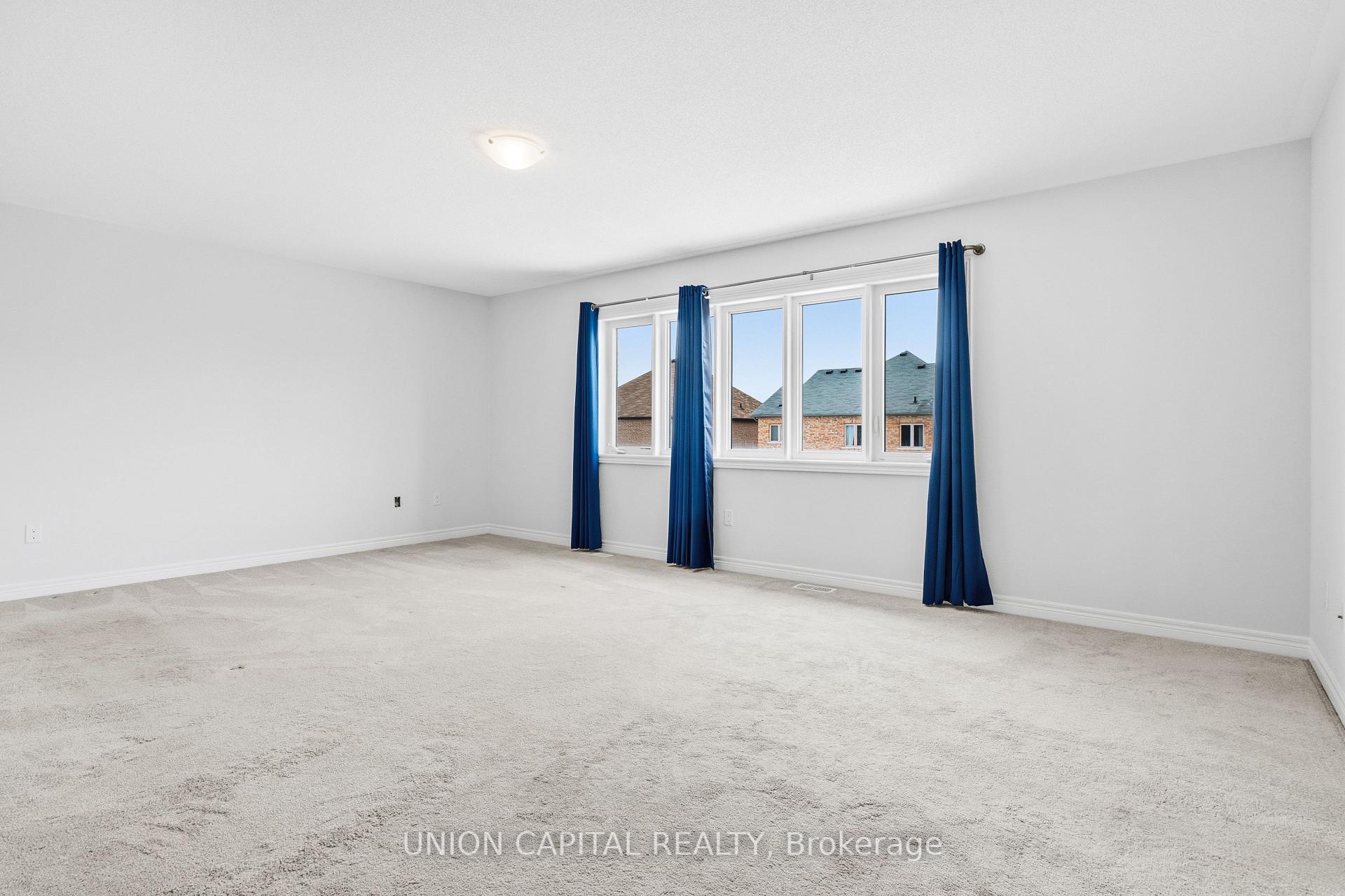 Photo 19 of 943 Larter Street, Innisfil, Alcona — HOMEH
