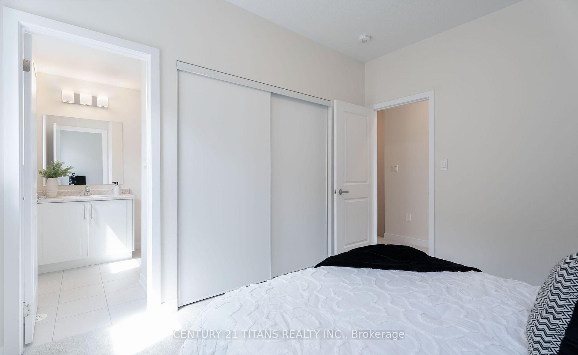 Photo 5 of 48 Dandara Gate, Vaughan, Steeles West Industrial — HOMEH