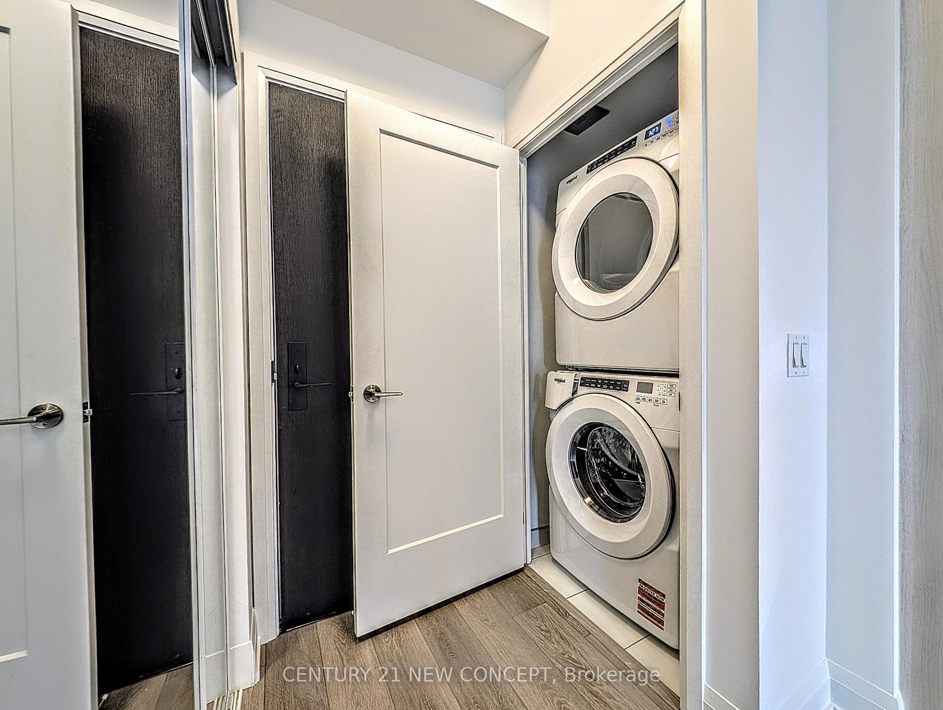 Photo 8 of Unit 3510, 20 Soudan Avenue, Toronto, Mount Pleasant West — HOMEH