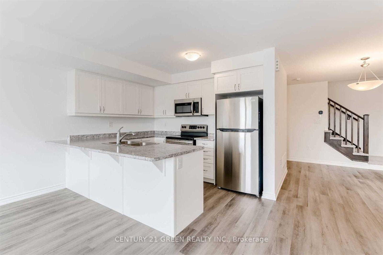 Photo 14 of 1263 Walnut Landing, Milton, Cobban — HOMEH
