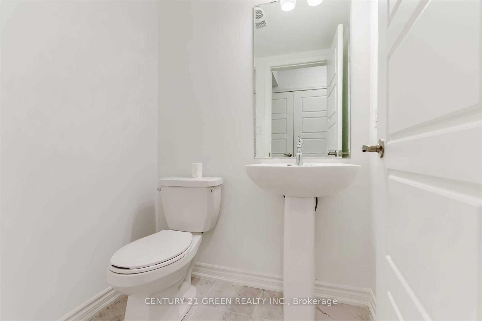 Photo 13 of 1263 Walnut Landing, Milton, Cobban — HOMEH