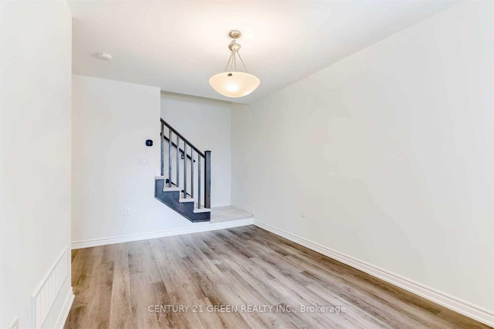 Photo 27 of 1263 Walnut Landing, Milton, Cobban — HOMEH