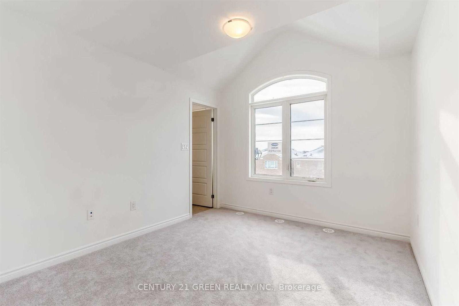 Photo 26 of 1263 Walnut Landing, Milton, Cobban — HOMEH