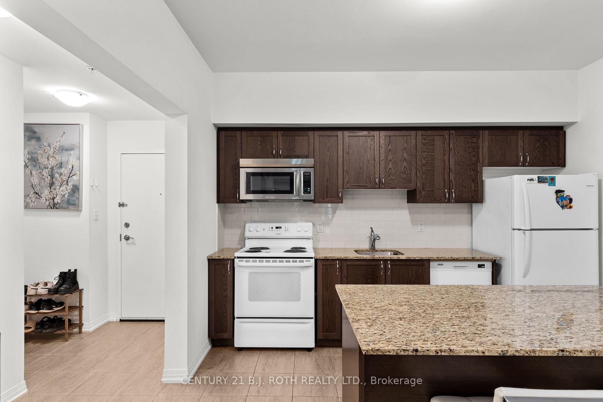 Photo 7 of Unit 103, 300 Essa Road, Barrie, 400 West — HOMEH
