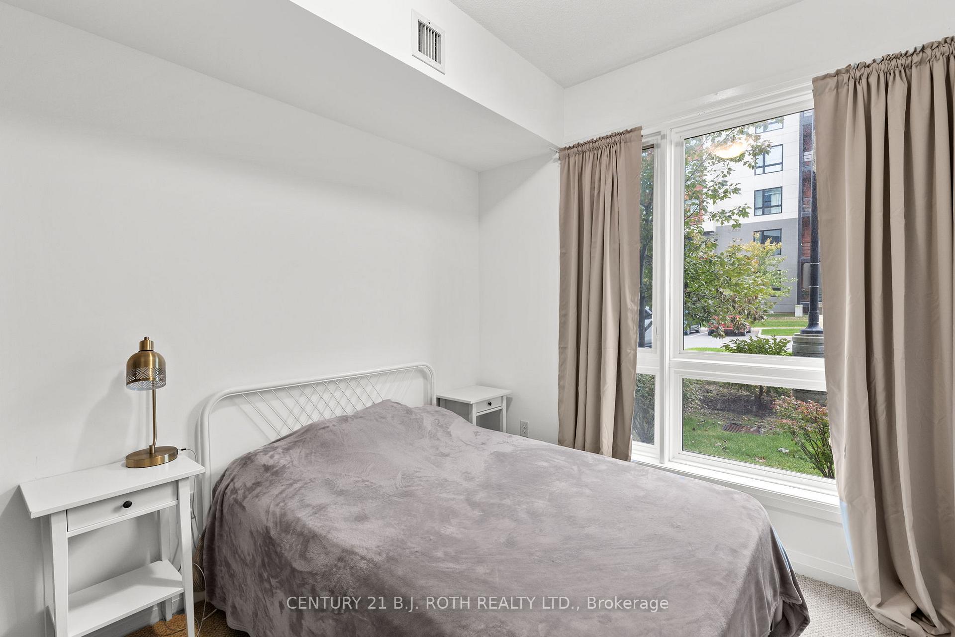 Photo 23 of Unit 103, 300 Essa Road, Barrie, 400 West — HOMEH