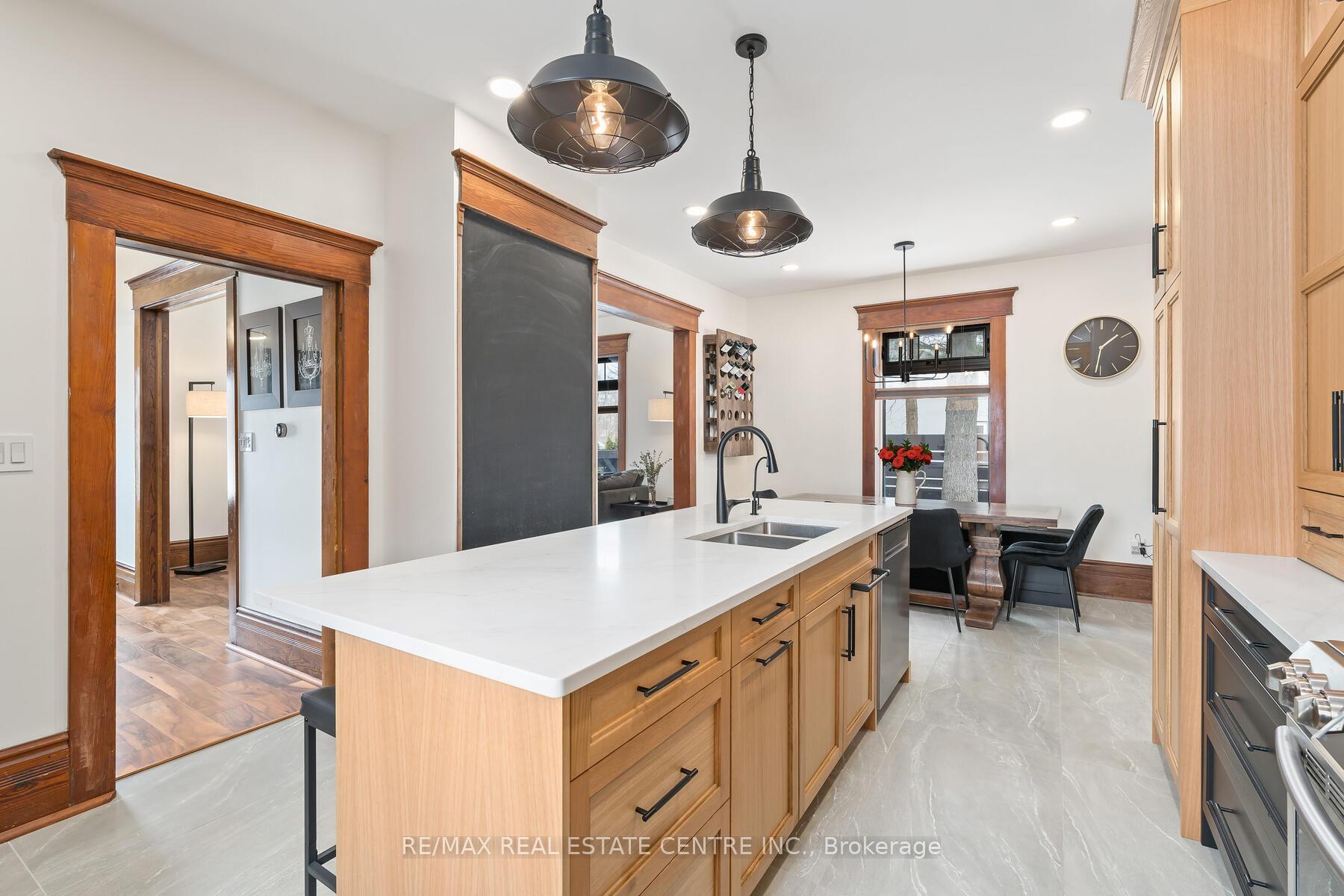 Photo 12 of 6 Dundas Street W, Erin — HOMEH
