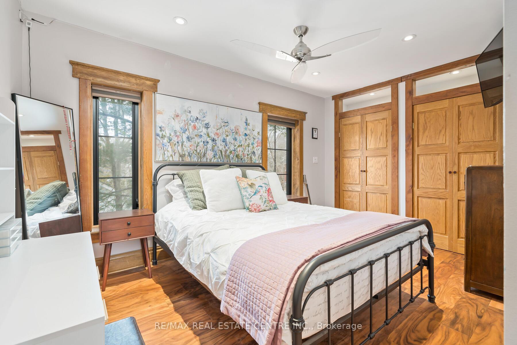 Photo 20 of 6 Dundas Street W, Erin — HOMEH