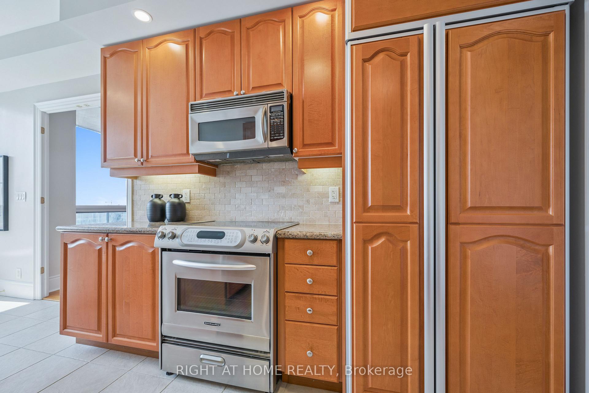 Photo 34 of Unit 1831, 33 Cox Boulevard, Markham, Unionville — HOMEH
