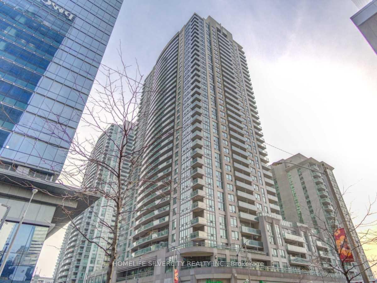Front of Unit 607, 30 Grand Trunk Crescent