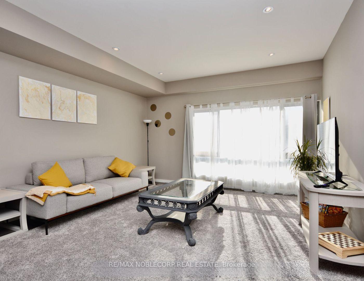 Photo 13 of Unit 19, 369 Essa Road, Barrie, Holly — HOMEH