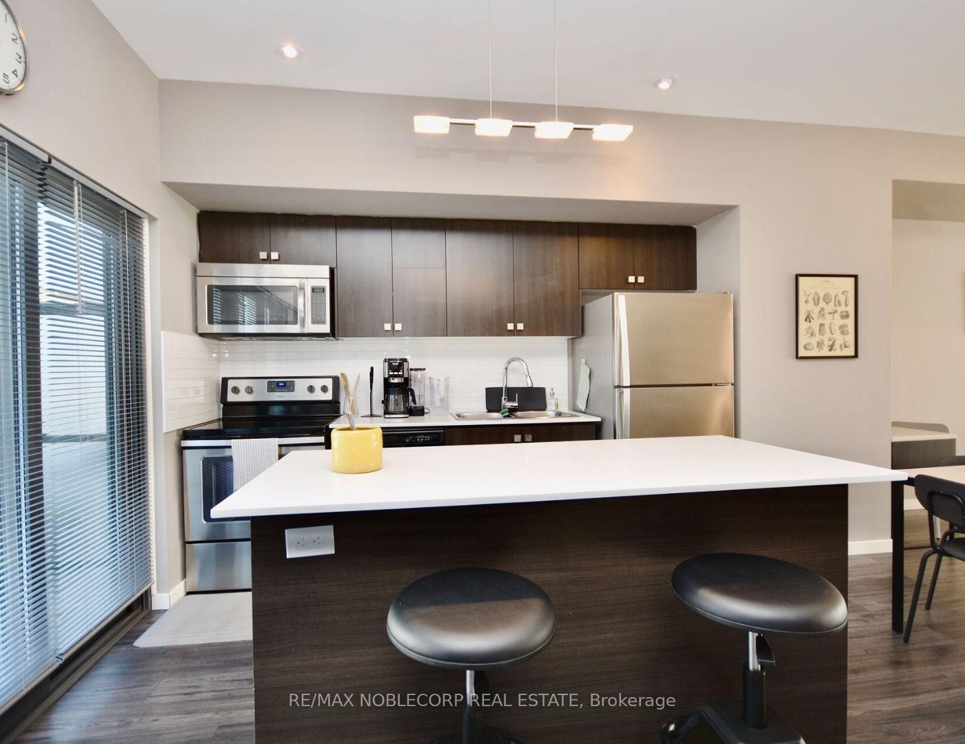 Photo 3 of Unit 19, 369 Essa Road, Barrie, Holly — HOMEH