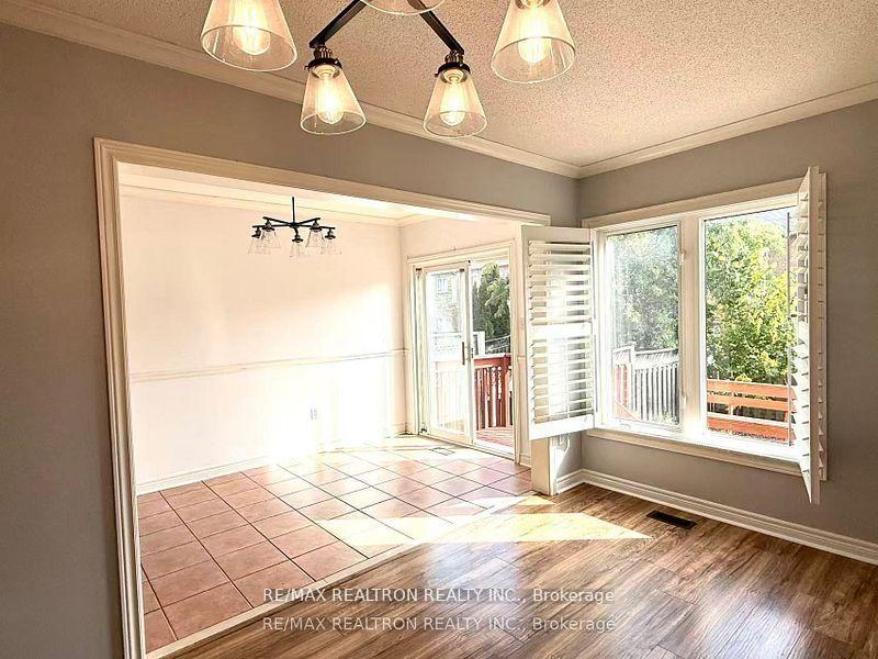 Photo 14 of Unit Main and Upper, 165 Warwick Crescent, Newmarket, Summerhill Estates — HOMEH