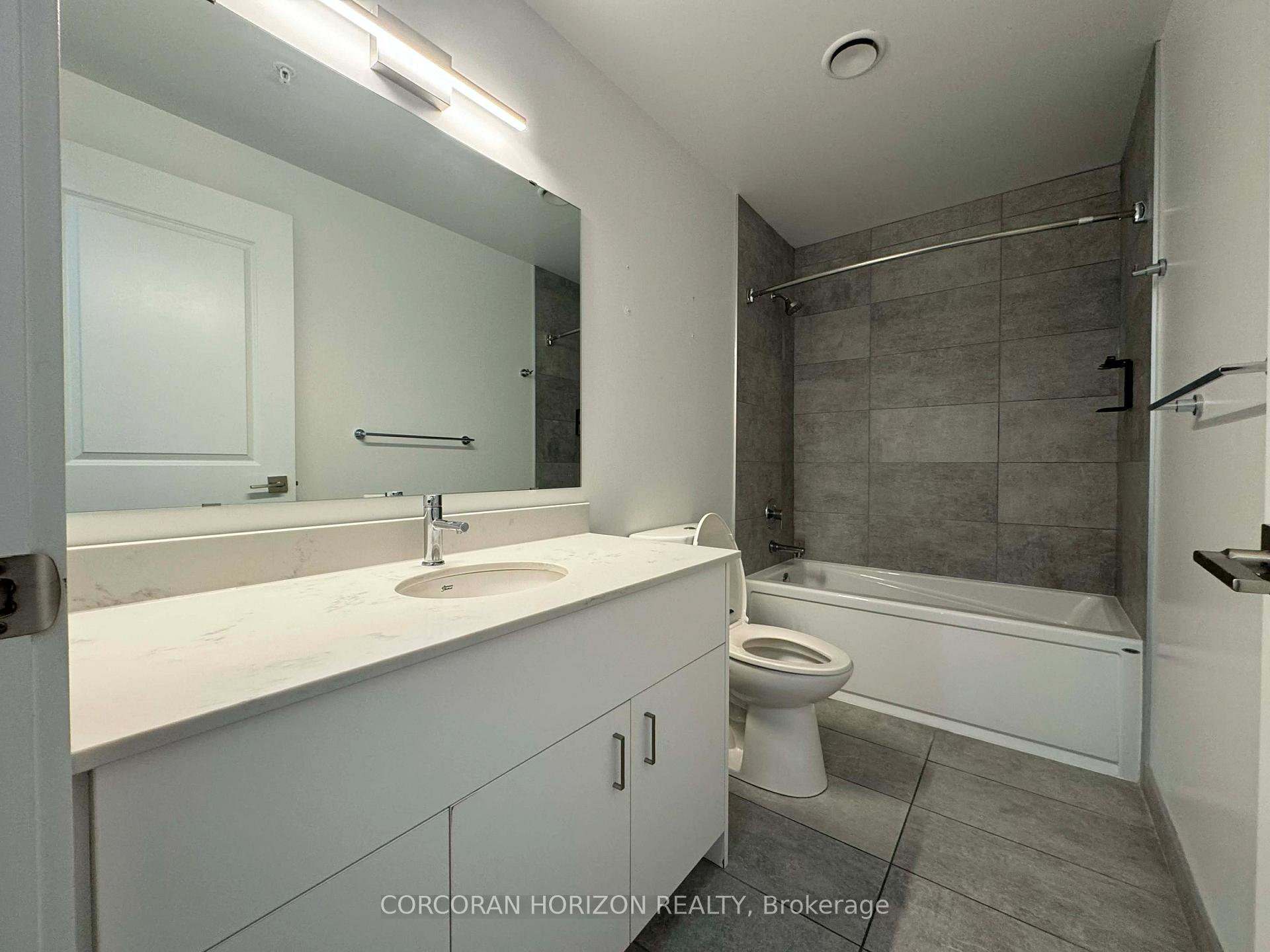 Photo 4 of Unit 712, 15 Glebe Street W, Cambridge — HOMEH