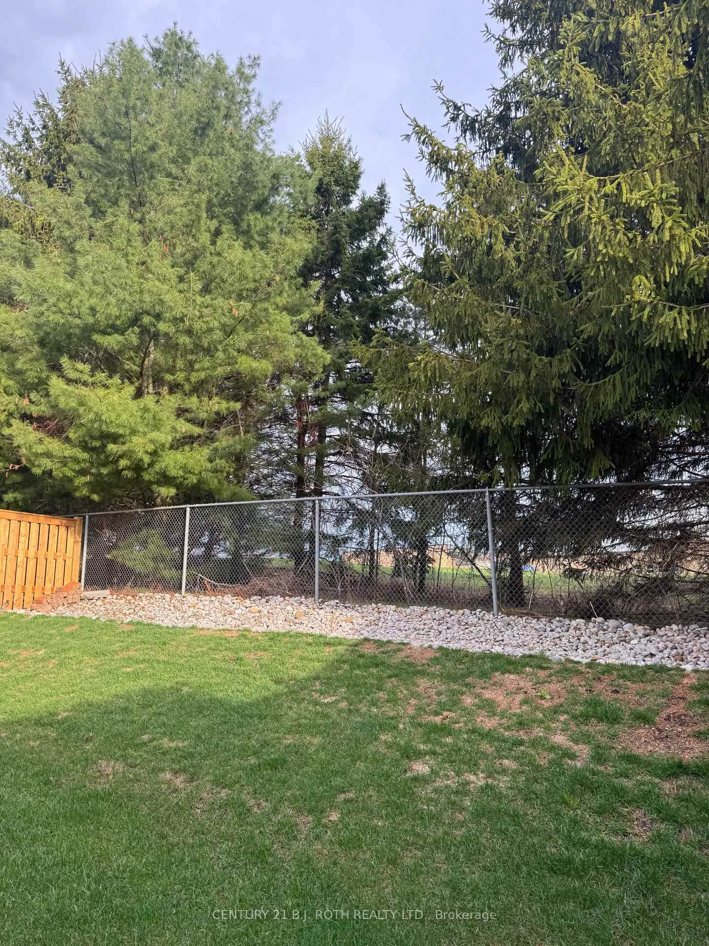 Photo 24 of 8 Revol Road, Penetanguishene — HOMEH